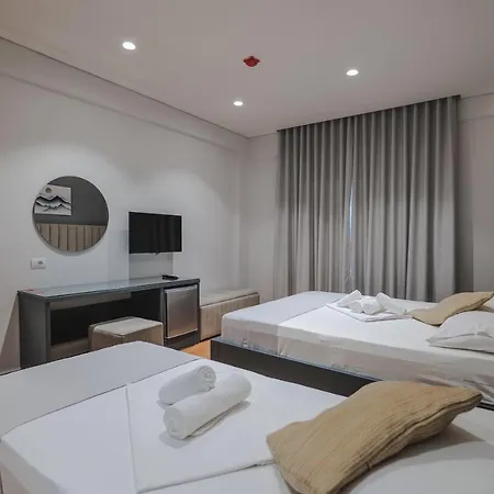 Hotel Alpha Sarande