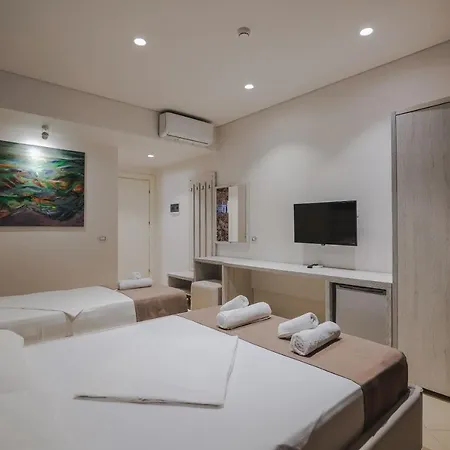Alpha Hotel 3*