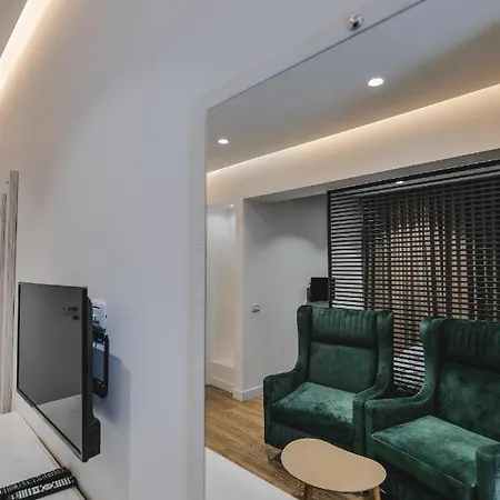 Alpha Hotel Sarandë
