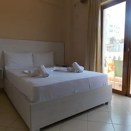 Alpha Sarandë