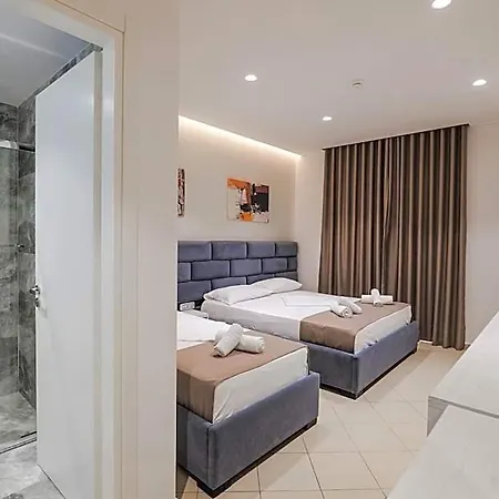 Hotel Alpha 3*