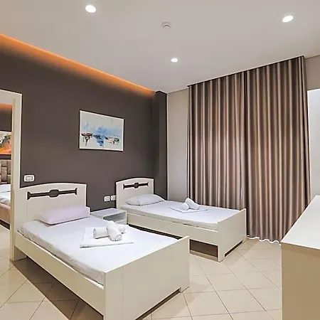 Alpha Hotel 3*