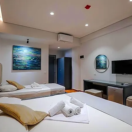 Hotel Alpha