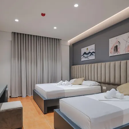 Hotel Alpha 3*