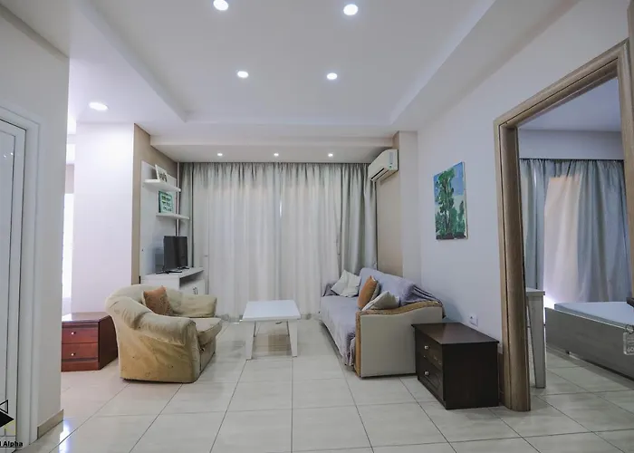 阿尔法酒店 Sarandë