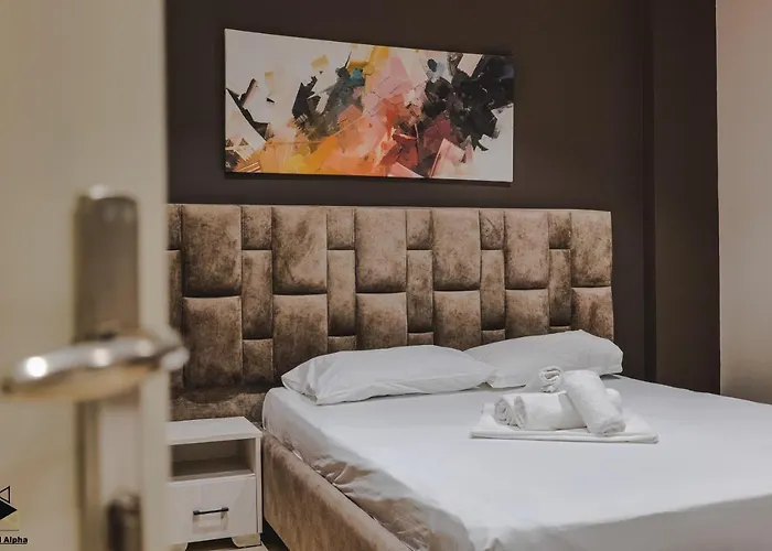 阿尔法酒店 3* Sarandë